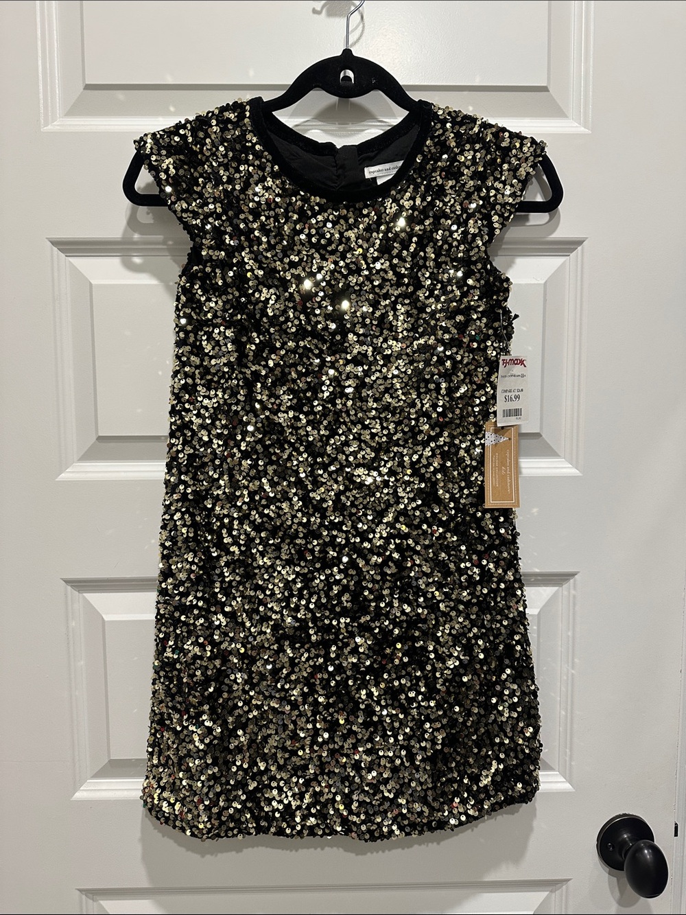 cupcakes & cashmere Girls Black and Gold Sequin Shift Dress